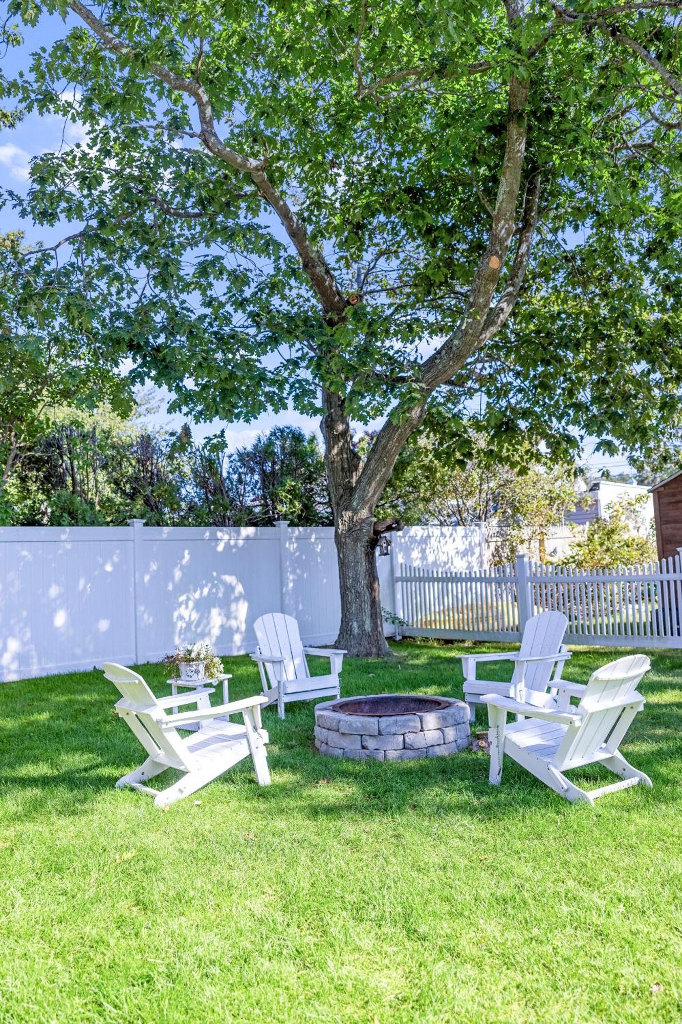 Pine Point Beach House With Deck, Fire Pit & Porch Scarborough Ngoại thất bức ảnh